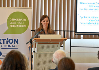 Startkonferenz: deutsch-tschechische Jugend im Dialog